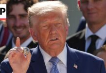 Trump Honors Dodgers With Humor And Tradition Trump welcomes Dodgers to White House, calls team 'one of the great brands'