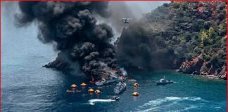 Tourist boat catches fire off Turkey — 115 passengers forced into the sea as vessel sinks